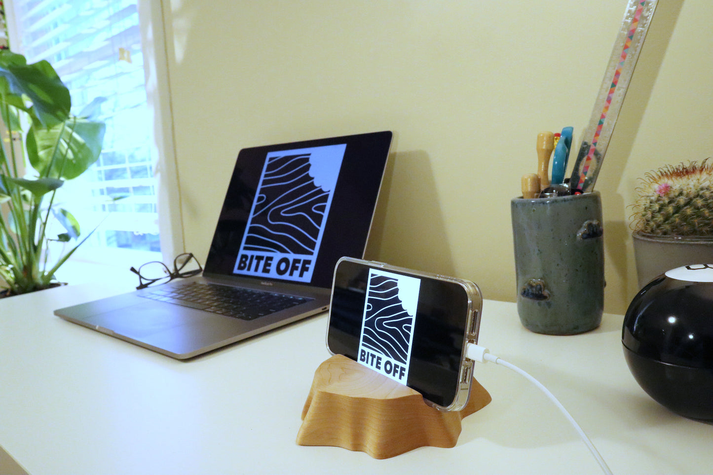 The Tree Trunk: Cell Phone, Tablet & Kindle Stand
